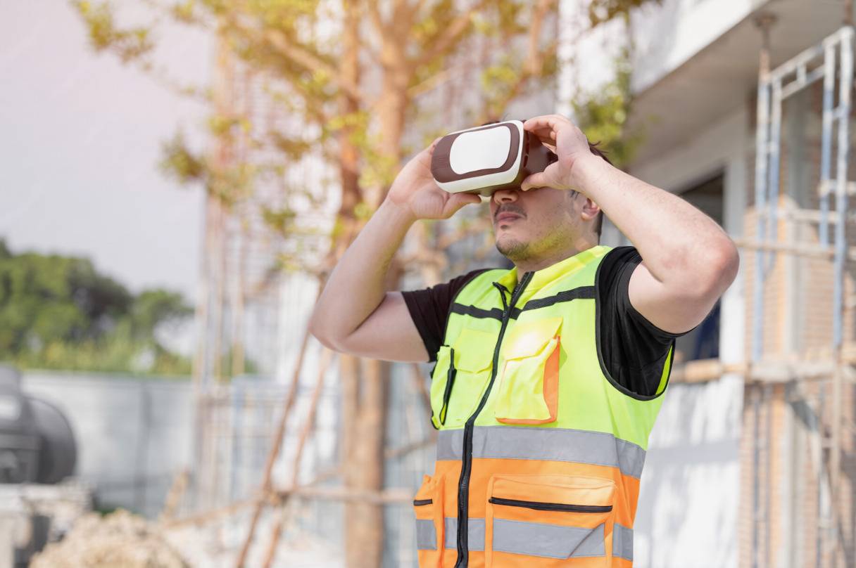 engineer wearing a vr