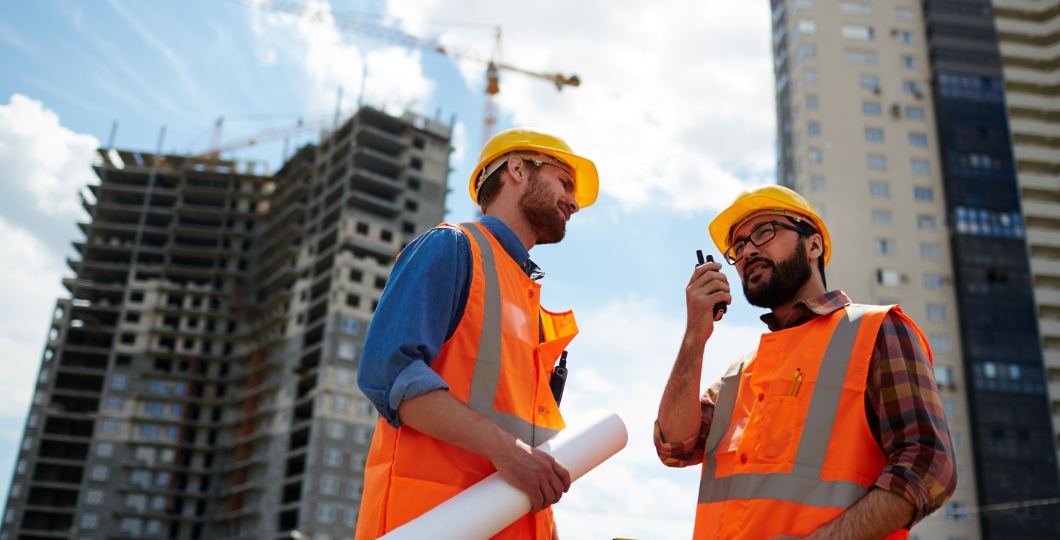 Industrial vs Commercial Construction: 7 Differences